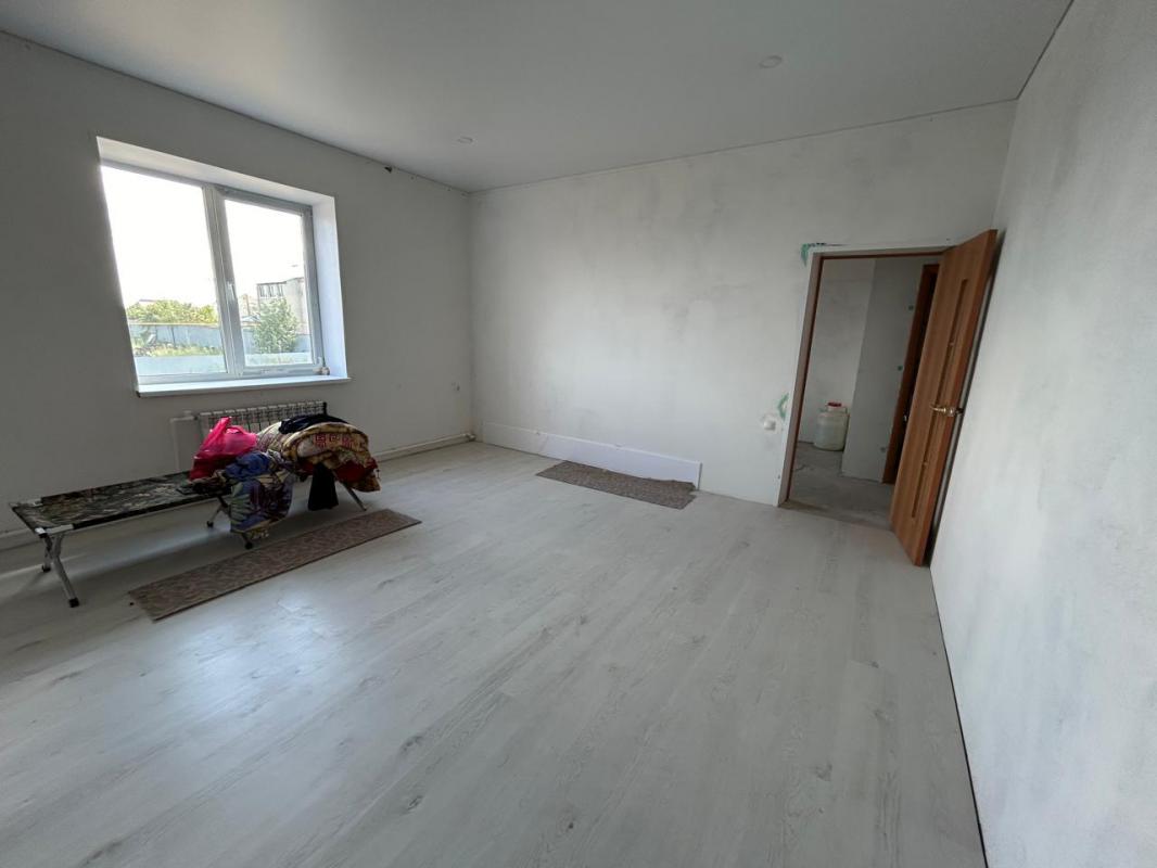 Продается жилой дом, 2х этажный. - Новотроицк