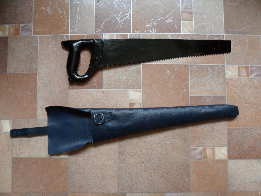 Советская ножовка по дереву с чехлом. - Новотроицк