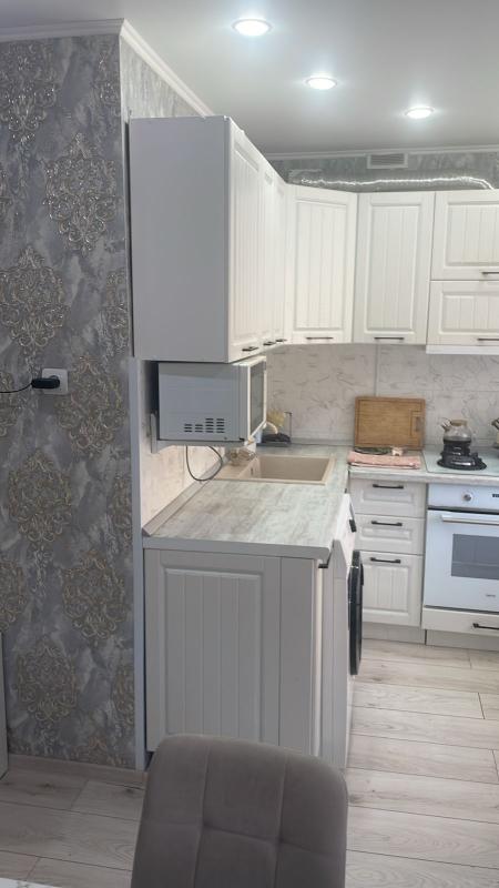 2х комнатная квартира с ремонтом с мебелью, заезжай и живи - Новотроицк