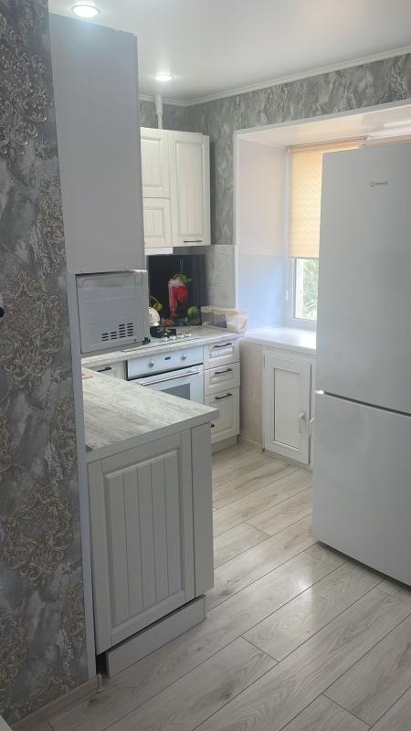 2х комнатная квартира с ремонтом с мебелью, заезжай и живи - Новотроицк