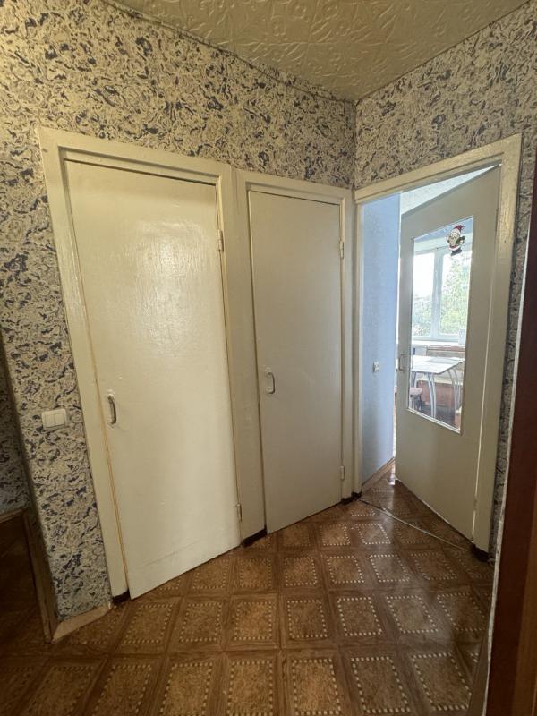 Продам 2-х комнатную квартиру по ул. - Новотроицк