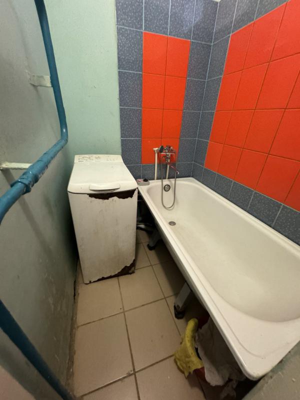 Продам 2-х комнатную квартиру по ул. - Новотроицк