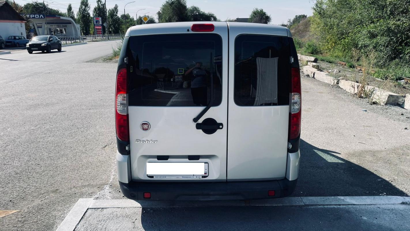 Продается FIAT Doblo, 2012 года

Один хозяин

Без ДТП в родном окрасе

Кузов оцинкованный

Машина оч - Новотроицк