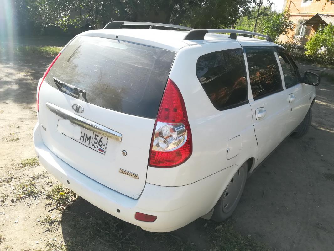 Приора универсал, люкс (SE), 2012 года. - Новотроицк
