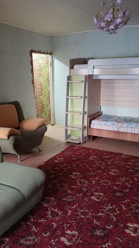 Сдам 1ком квартиру на длительный срок, район остановки пл. - Новотроицк