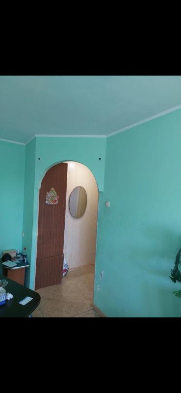 Продам просторную двухкомнатную квартиру. - Новотроицк