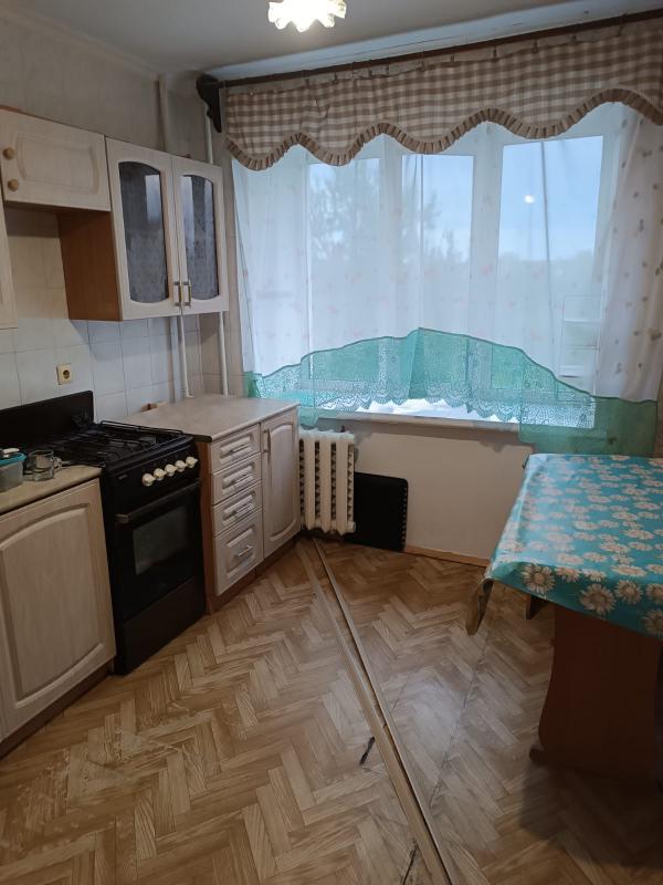 Продается 1 комн. - Гай