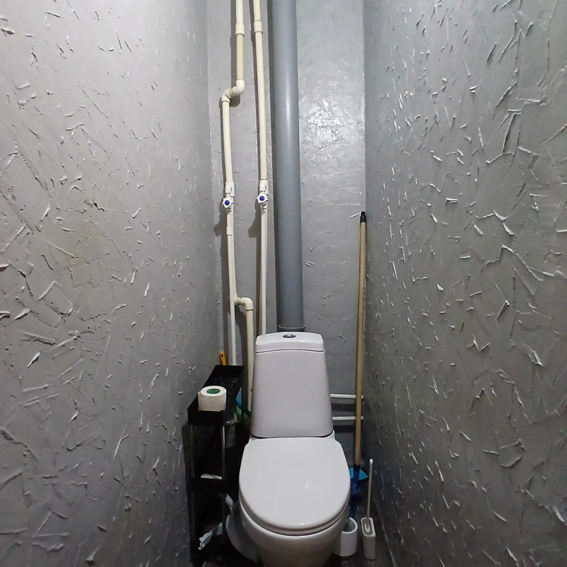 Продается 2-комнатная квартира  по адресу: г. - Новотроицк