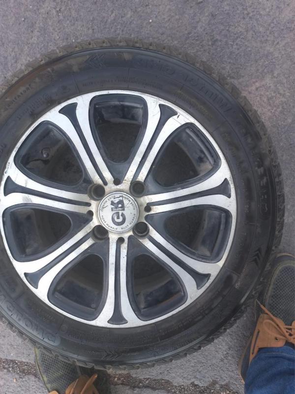 Продам зимнию резину на литых дисках r14 состояние новых, ездили   4 месяца! - Новотроицк