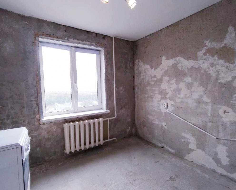 НА ПРОДАЖЕ 2-Х КОМНАТНАЯ КВАРТИРА, УЛУЧШЕННОЙ ПЛАНИРОВКИ НА 7 ЭТАЖЕ, В ЦЕНТРЕ ГОРОДА. - Новотроицк