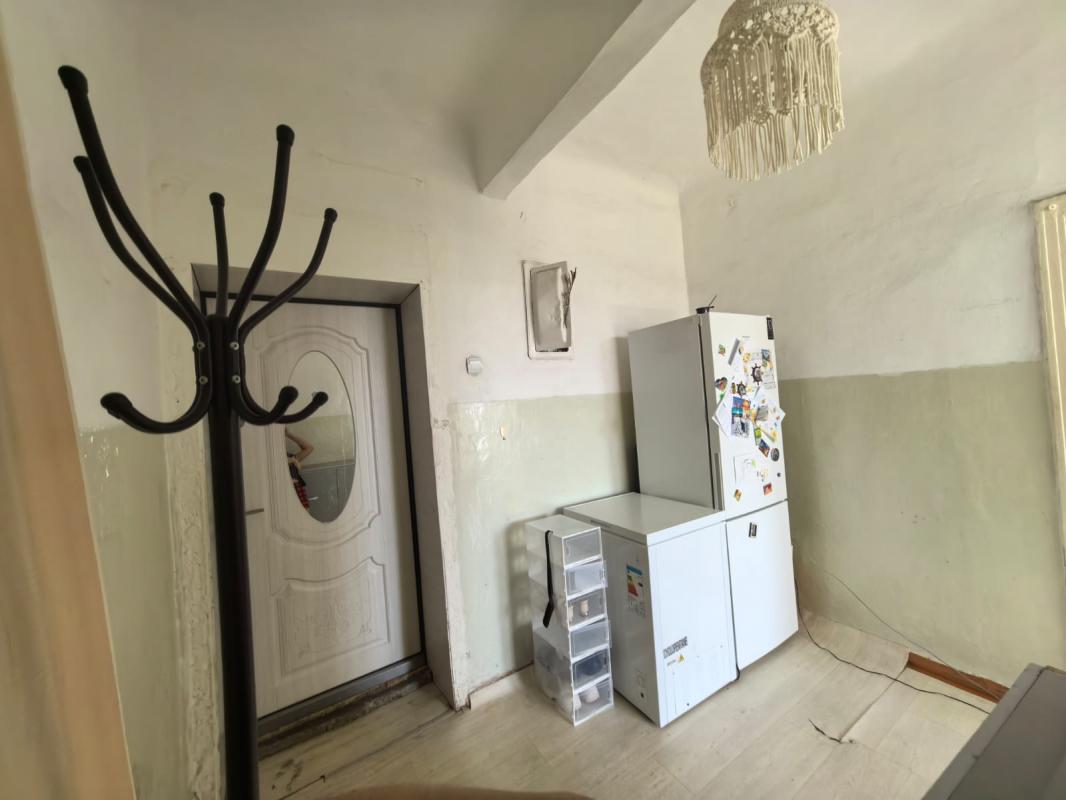 Предлагается к продаже просторная трехкомнатная квартира, расположенная в красивом районе города Нов - Новотроицк