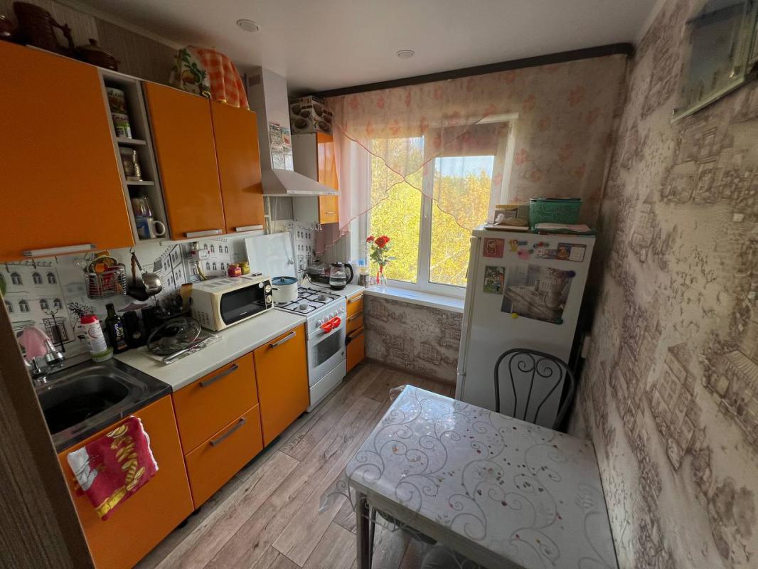 Продается уютная 2-комнатная квартира на ул. - Гай