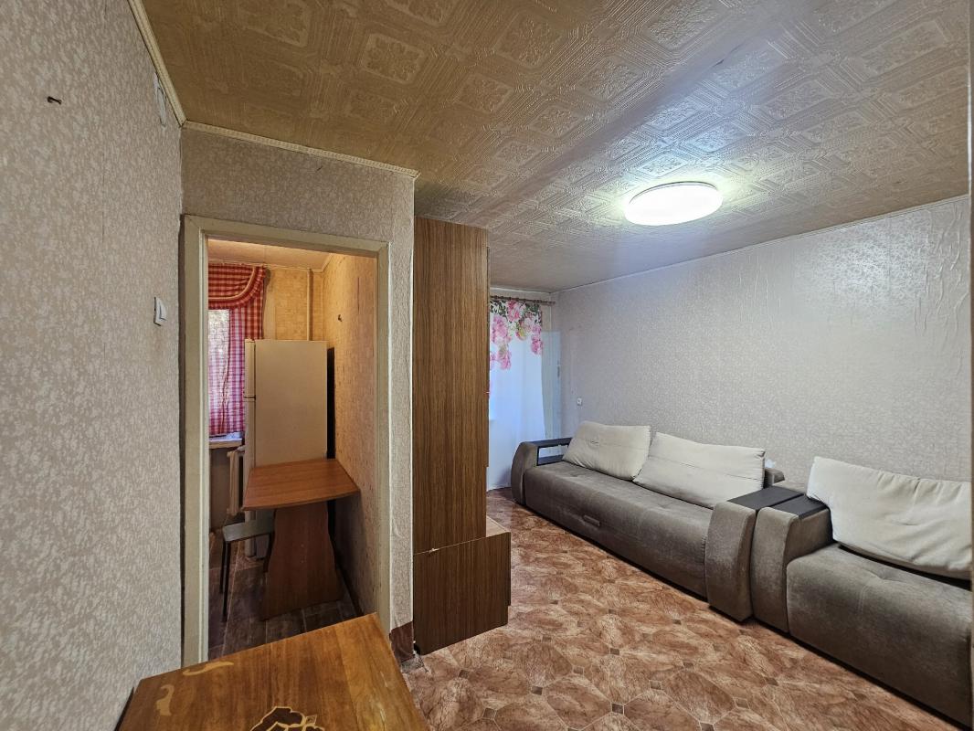 Предлагается к продаже уютная и светлая квартира, расположенная в отличном районе города Новотроицка - Новотроицк