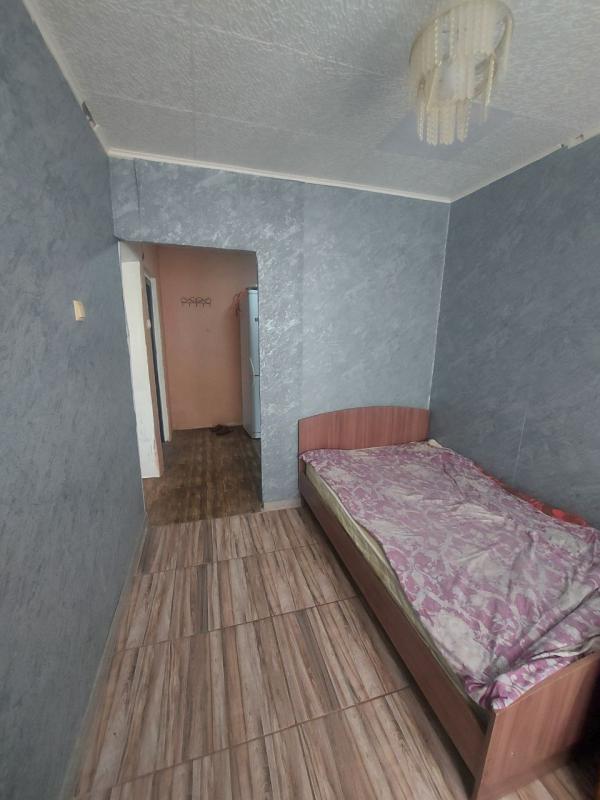 Продается 2-комнатная квартира с раздельными ходами по адресу: г. - Новотроицк