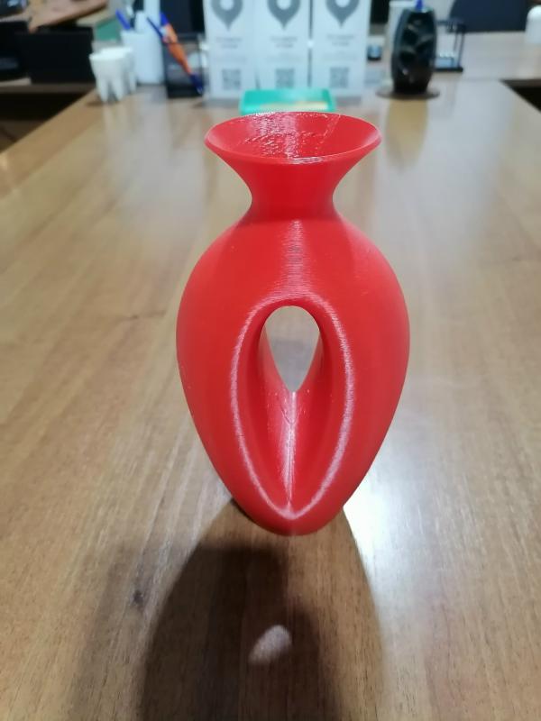 3 д Вазы на заказ  Новотроицк. - Новотроицк