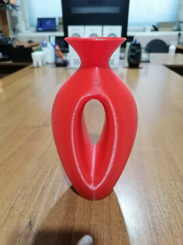 3 д Вазы на заказ  Новотроицк. - Новотроицк