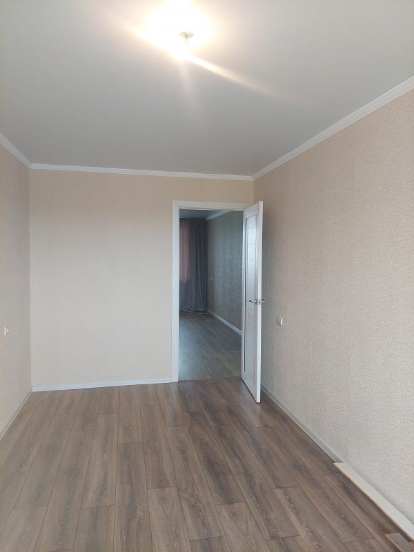 Продам 2- комнатную квартиру с хорошим ремонтом и новой мебелью! - Новотроицк