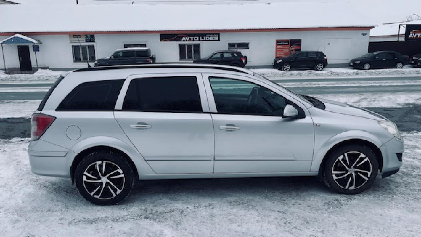 Продается Opel Astra, 2008 года

__АВТОМАТОМАТИЧЕСКАЯ__

ДВС 1,6/ 115л.с.,

ГУР,

ABS,

кл - Новотроицк