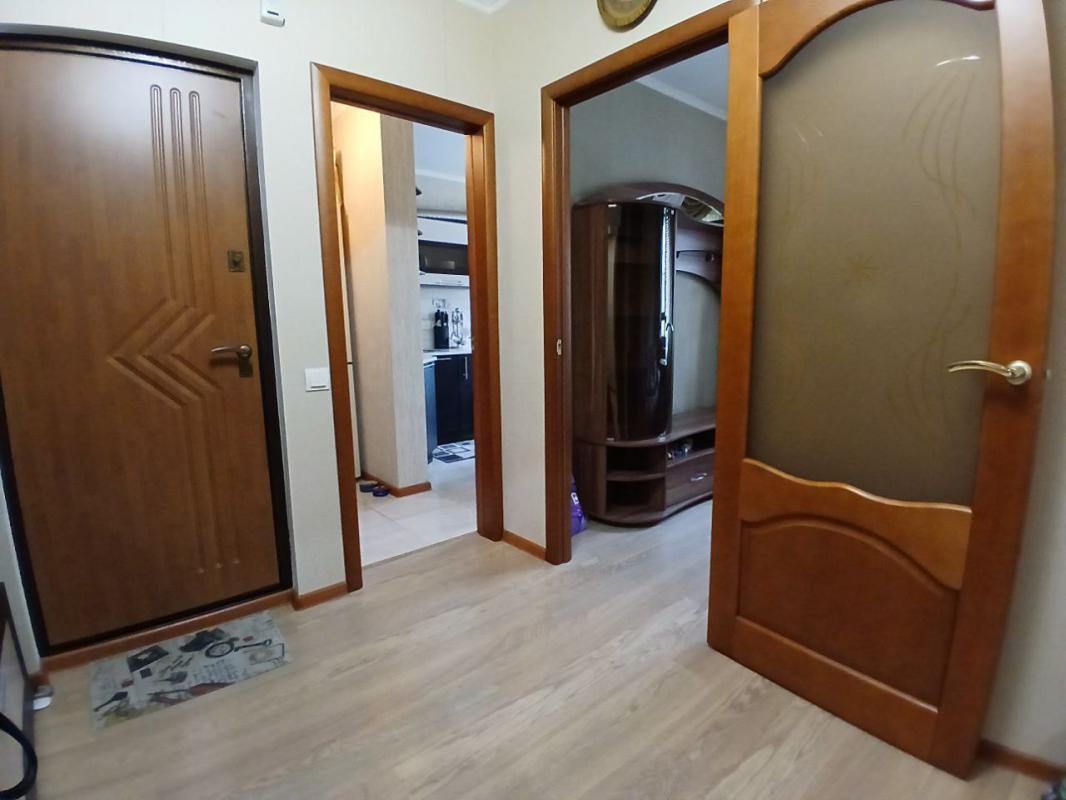 Срочная продажа! 3-х комнатная квартира  улучшенной планировки с мебелью и техникой! - Новотроицк