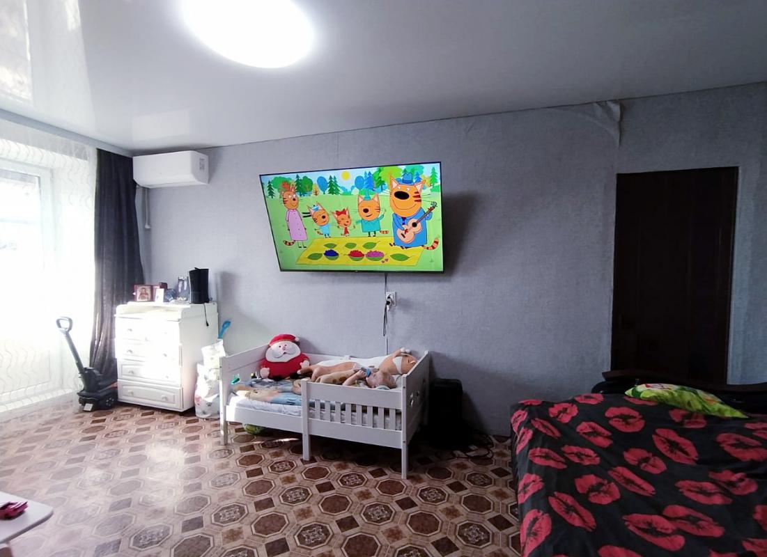 ПРОДАЁТСЯ 1- КОМНАТНАЯ КВАРТИРА, НА 4 ЭТАЖЕ, 4 - Х, ЭТАЖНОГО БЛОЧНОГО ДОМА, В ЦЕНТРЕ ГОРОДА! - Новотроицк