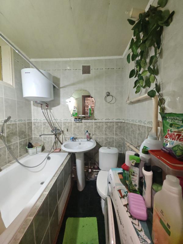 Предлагается к продаже уютная 1-комнатная квартира, расположенная в городе Новотроицк по адресу: ули - Новотроицк