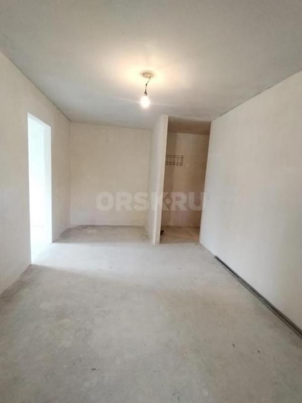 Продам квартиру 3-х комн. - Орск