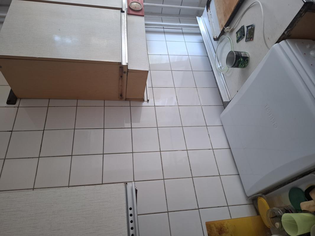 Продаётся трёхкомнатная квартира в малогабаритном варианте, расположенная в комфортном районе для пр - Новотроицк