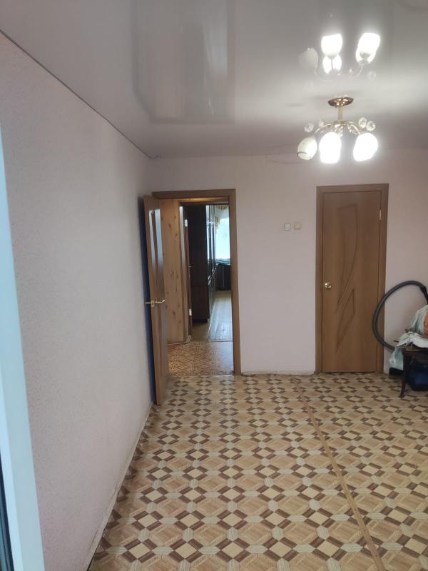 Предлагается просторная светлая двухкомнатная квартира  площадью 47,1 кв. - Гай