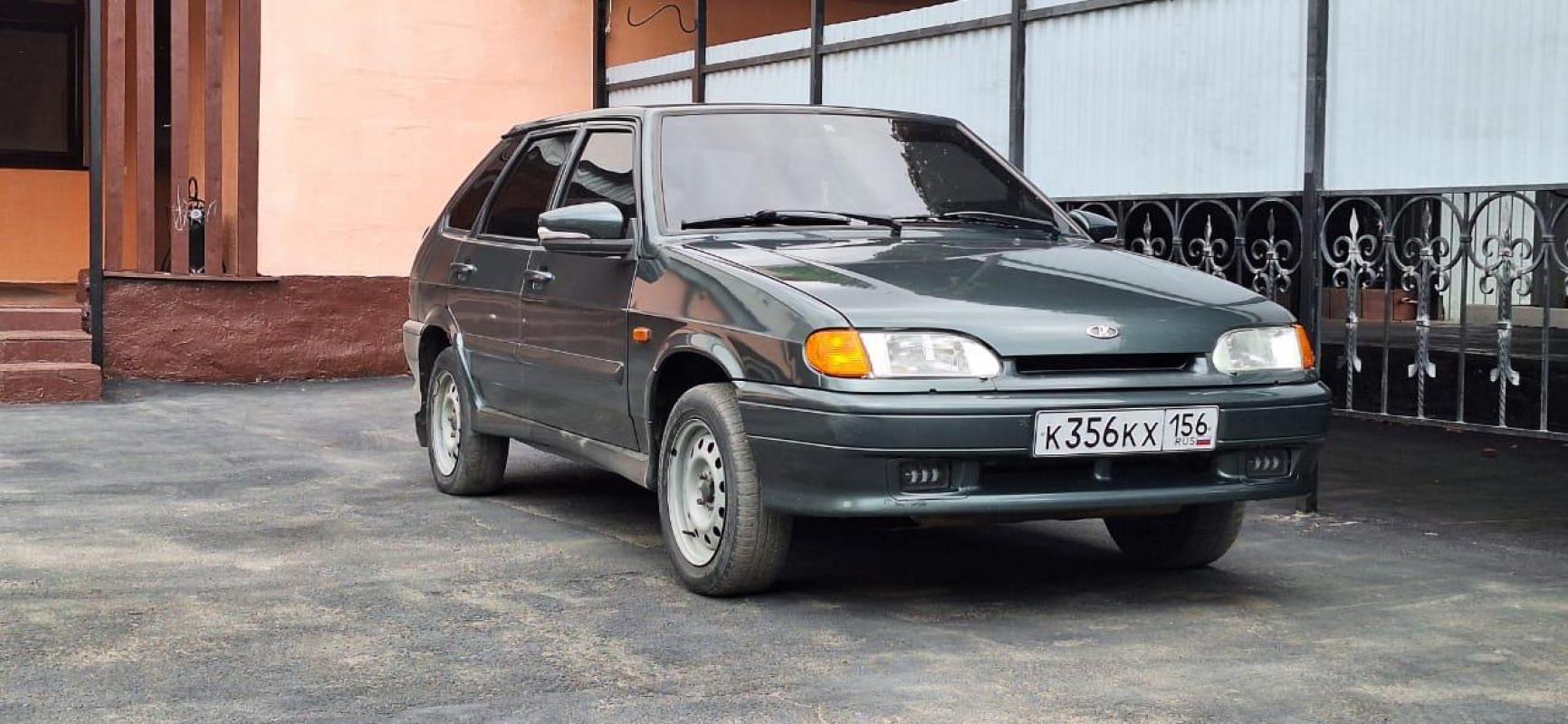 Ваз 2114 
В отличном состоянии 
Сигнализация с автозапуском 
Бортовой компьютер 
Музыка буфер 
,& - Орск