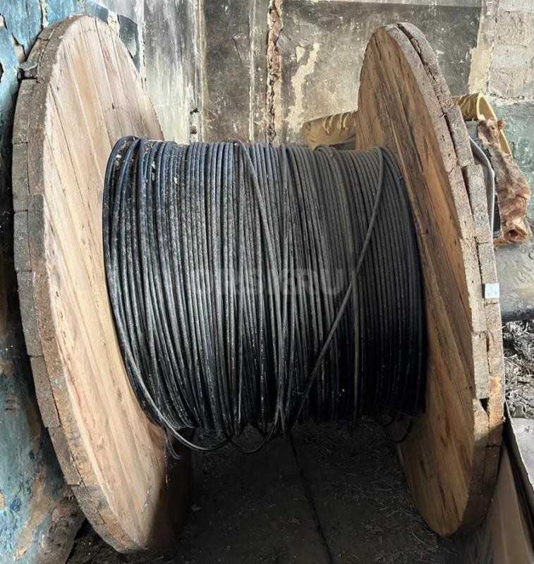 Продам профлист 1,16х1,24 по 1000 рублей за лист (4 листа вишневый цвет)
Б/у профлист оцинкованный - Орск