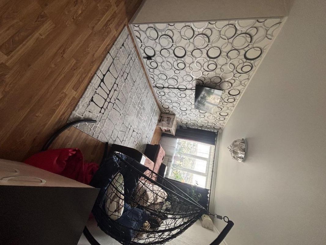 Продам благоустроенную 3-х комнатную квартиру (58 кв м) в хорошем районе города. (Ост. - Орск