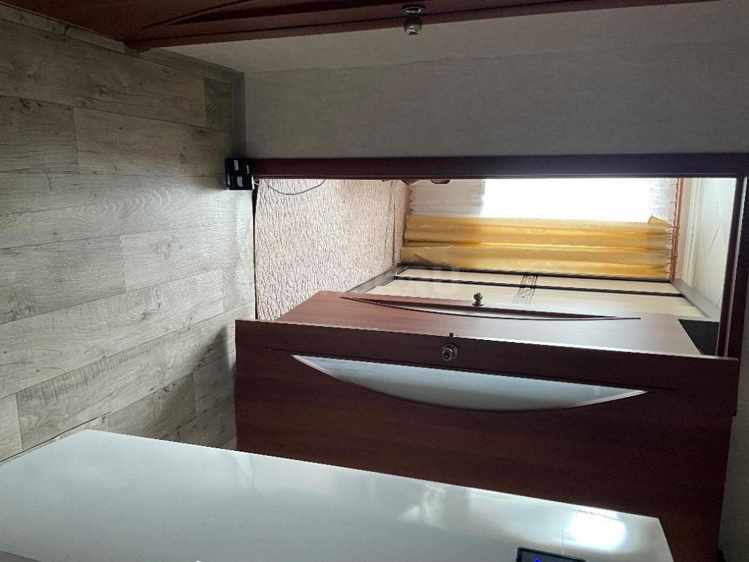 Продам просторную, светлую, теплую квартиру. - Орск