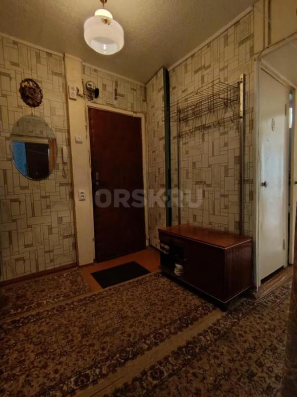 Продам уютную 3-комнатную квартиру ждет на 2-ом участке, по адресу: ул. - Орск