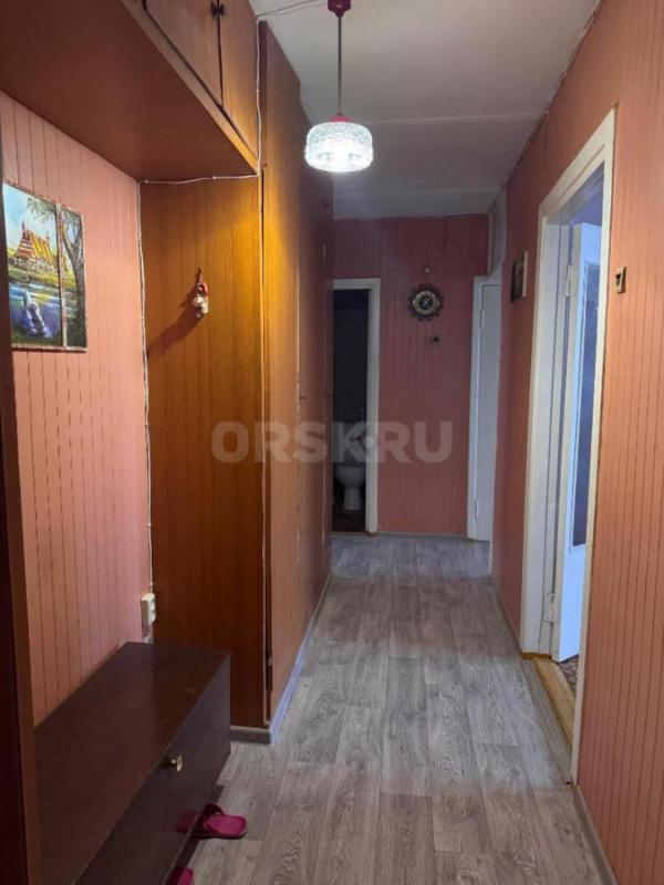 Я СОБСТВЕННИК, продаю свою трехкомнатную, светлую ,с отличным видом на весь город, квартиру!!! - Орск