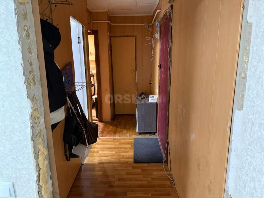 СДАМ КВАРТИРУ БЕЗ МЕБЕЛИ
Двухкомнатная 1 этаж хороший ремонт - Орск