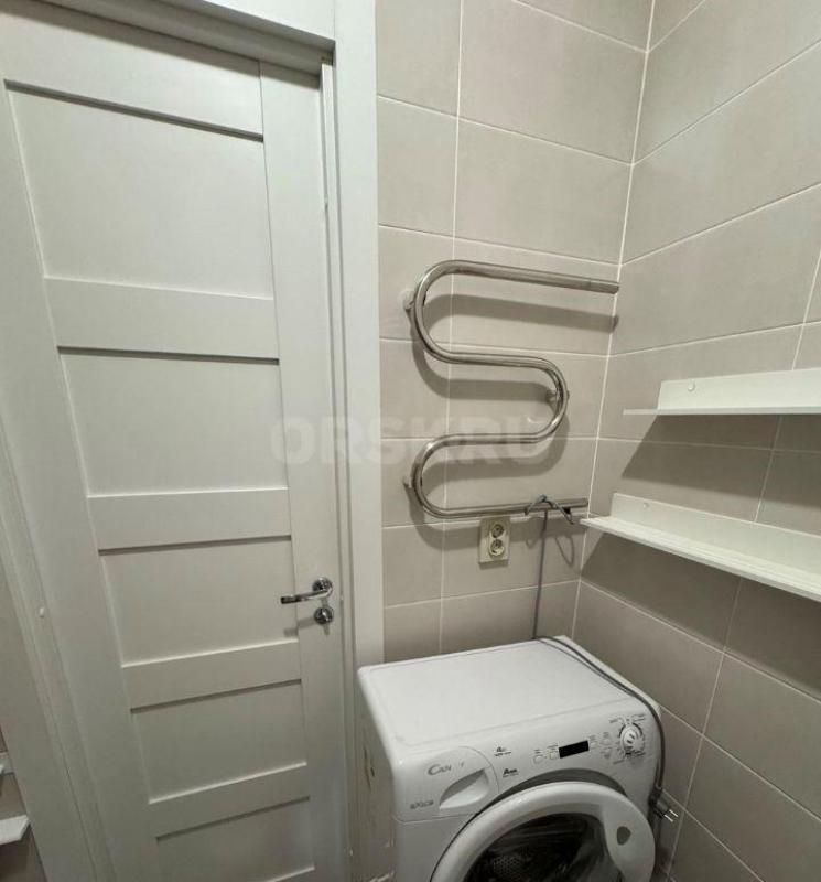 Сдается уютная большая квартира в центре Проспект Ленина, 26. - Орск