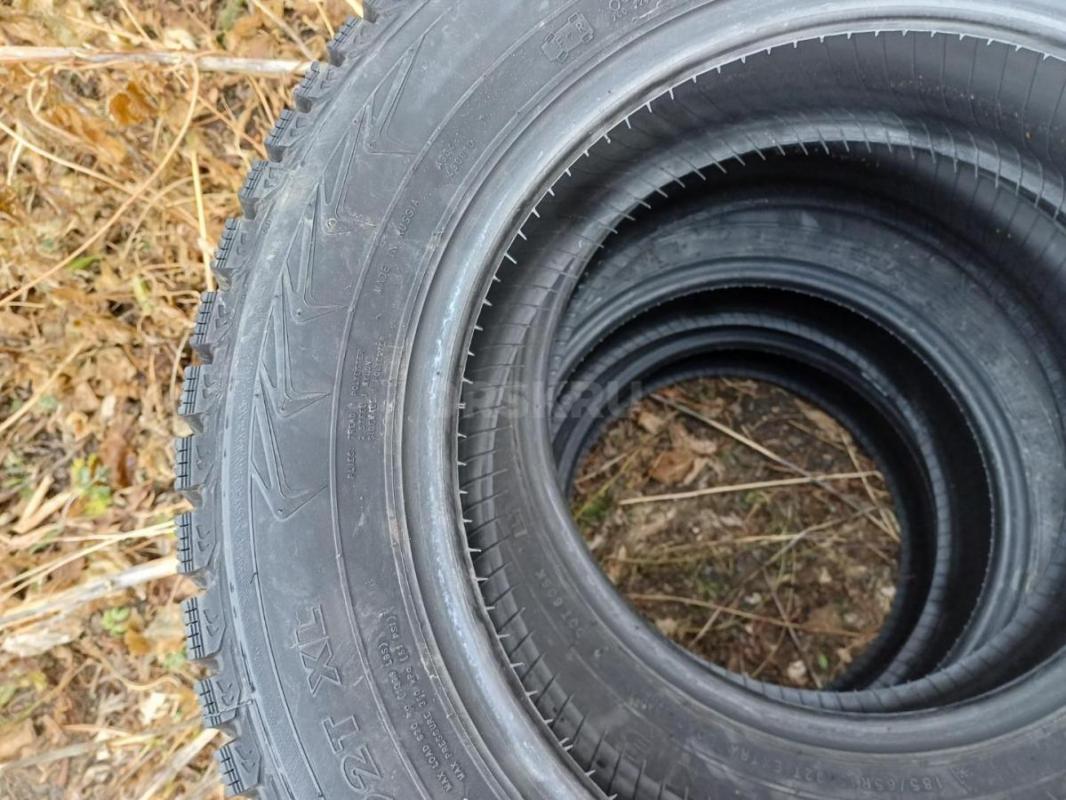 Зимняя резина Нокиан 185 65 15, 2024 года, новая, 2 ,3 км проехала - Орск