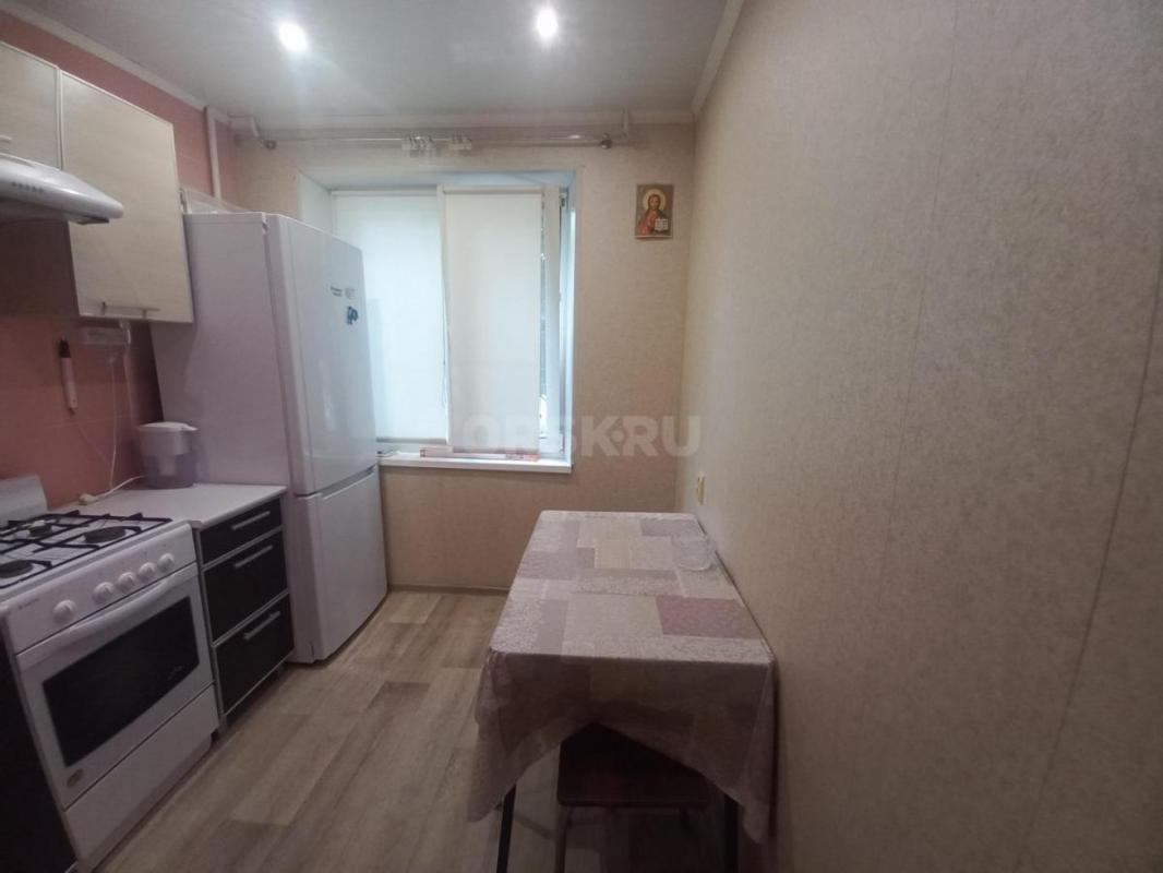 В продаже 2х комнатная квартира на 1этаже 5 этажного панельного дома, по адресу: ул. - Орск