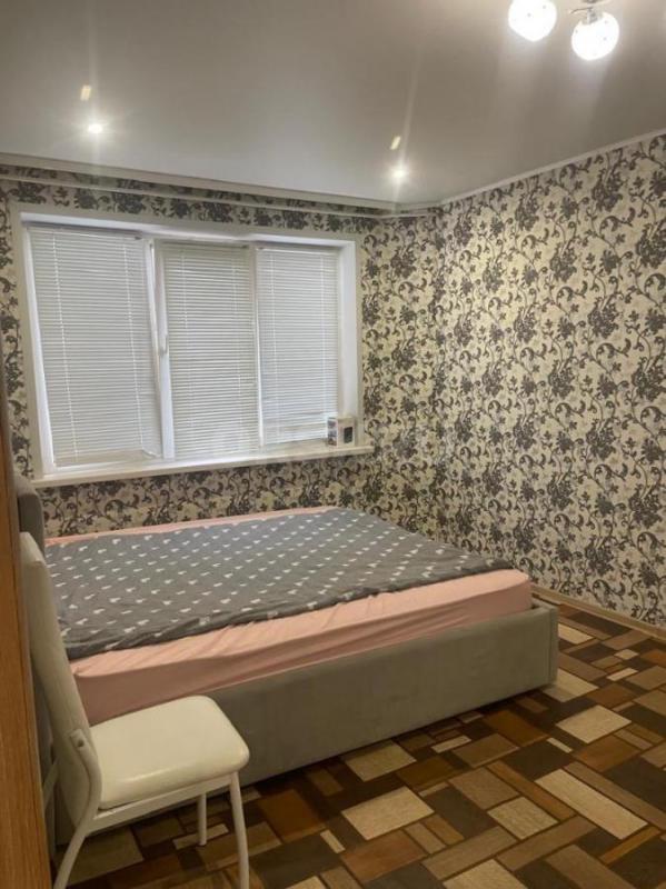 Сдаю двухкомнатную квартиру на Васнецова полностью оборудована новый мебелью новой техникой 
Отдель - Орск