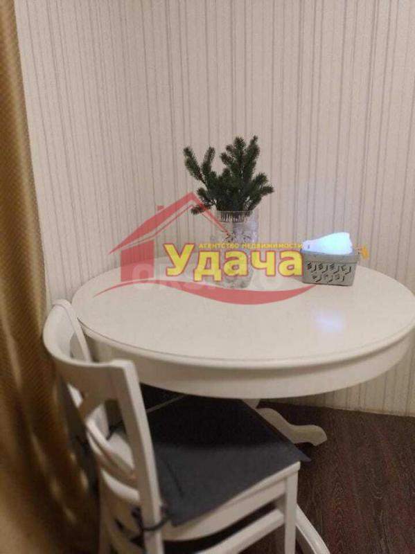 Продаю квартиру в центре города - остановка &amp;amp;quot;Луч&amp;amp;quot;. - Орск