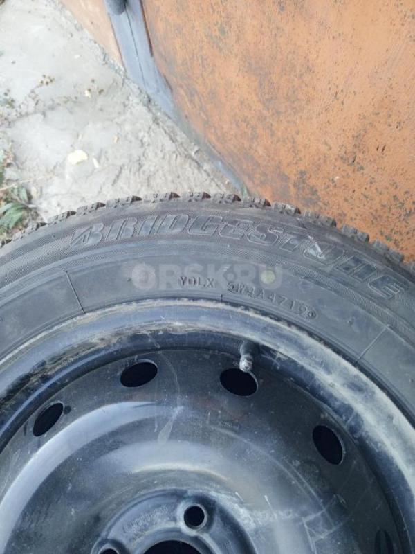 Продам 4 зимних колеса на заводских штампах разболтовка 4 на 100 за 14000. - Орск