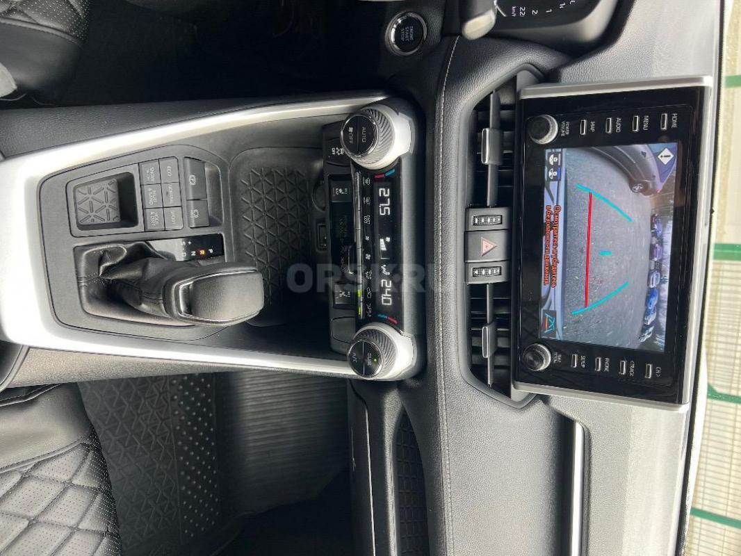 Продаётся Toyota RAV4, 2020 в идеальном состоянии 
1 собственник кузов в родном окрасе! - Орск