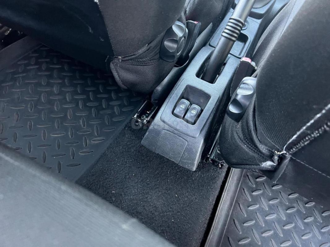 RENAULT Sandero Год 2010
3 собственник птс оригинал
Максимальная комплектация
Мощный Двигатель: 1 - Орск