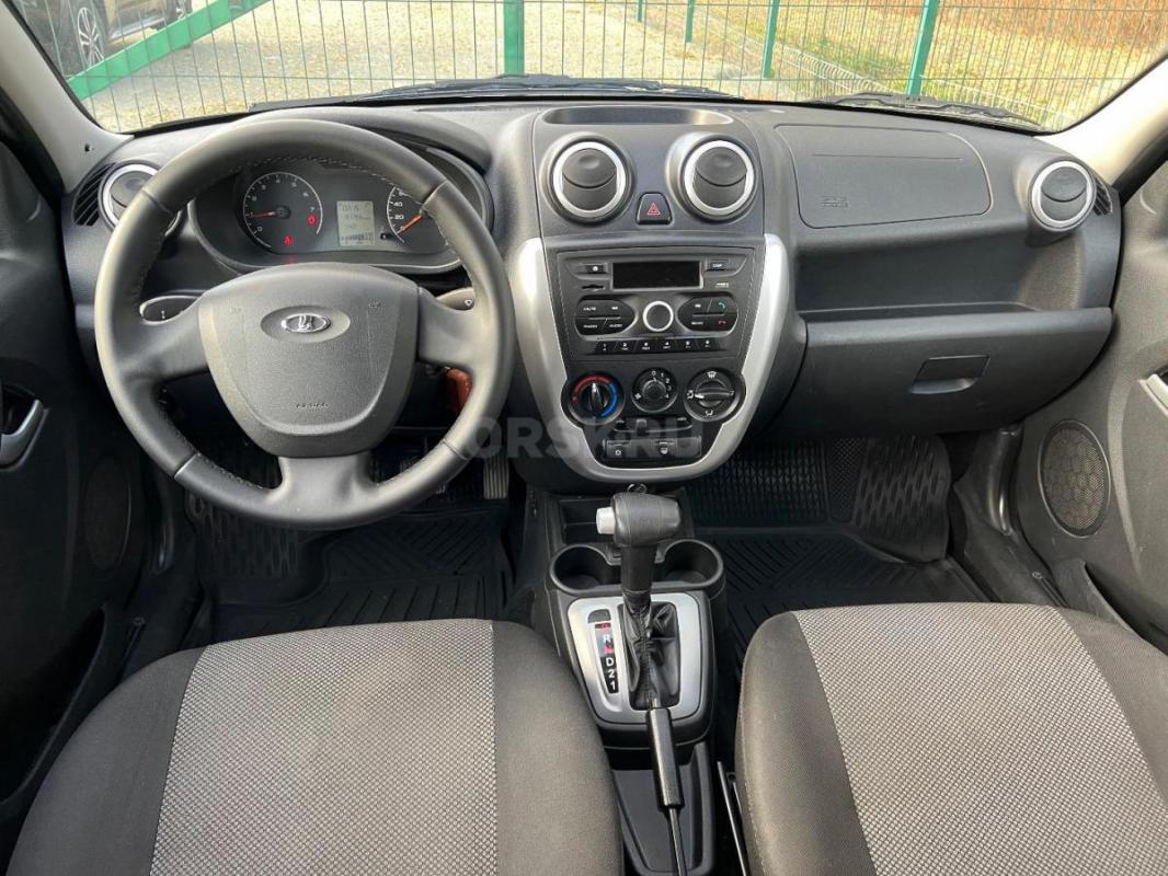 Granta лифтбек 2017г
В идеальном состоянии. - Орск