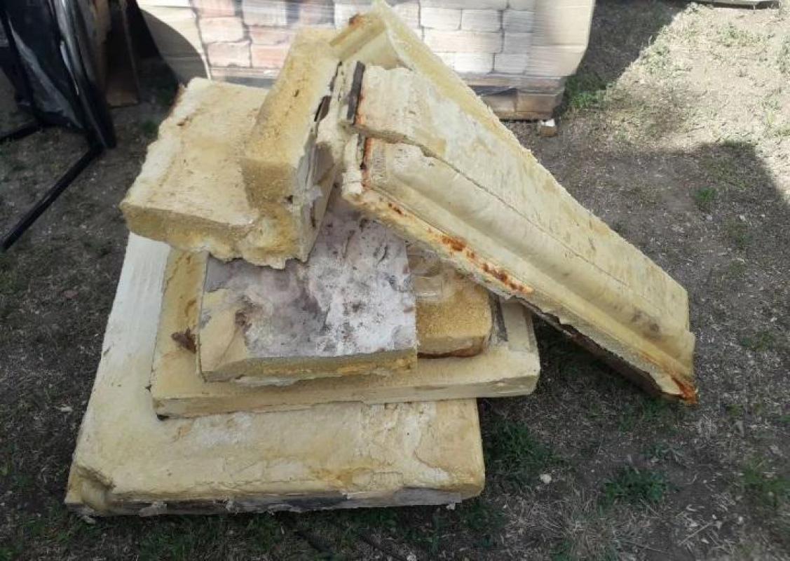 Пенопласт 
Размеры, см: 98×48×29, 400руб.
100×64×29, 500руб.
95×51×21, 400руб. - Орск