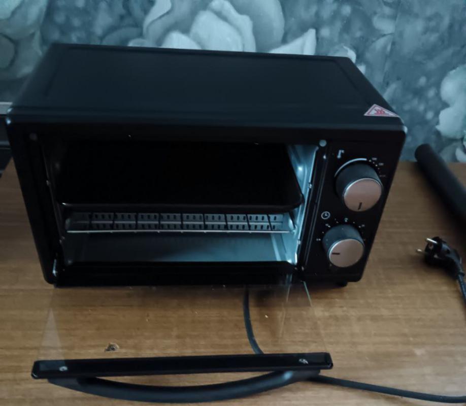 Продам новую Мини-печь  с регулировкой температуры и таймером, не пользовались. - Гай