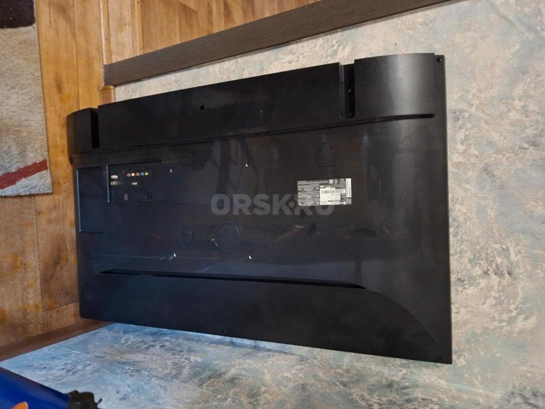 Телевизор LG в отличном состоянии, полностью рабочий 43 дюйма. 2016 года выпуска - Орск