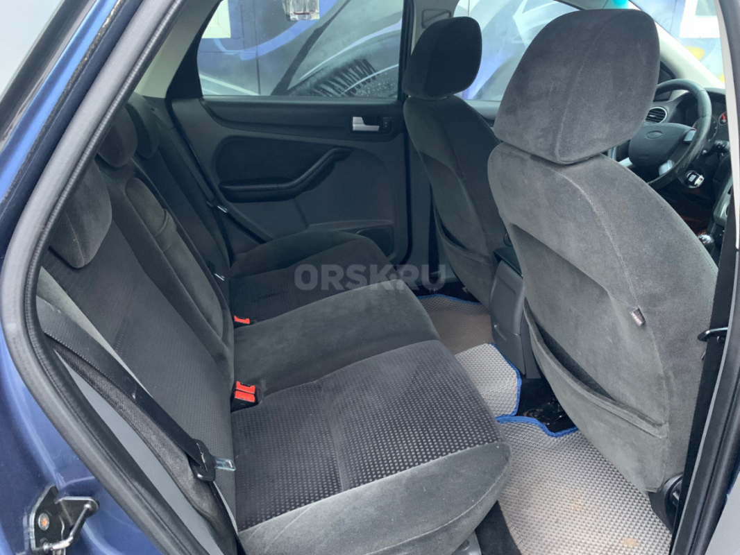В ПРОДАЖЕ  FORD FOCUS  
2006 года,в отличном техническом и внешнем состоянии. - Орск