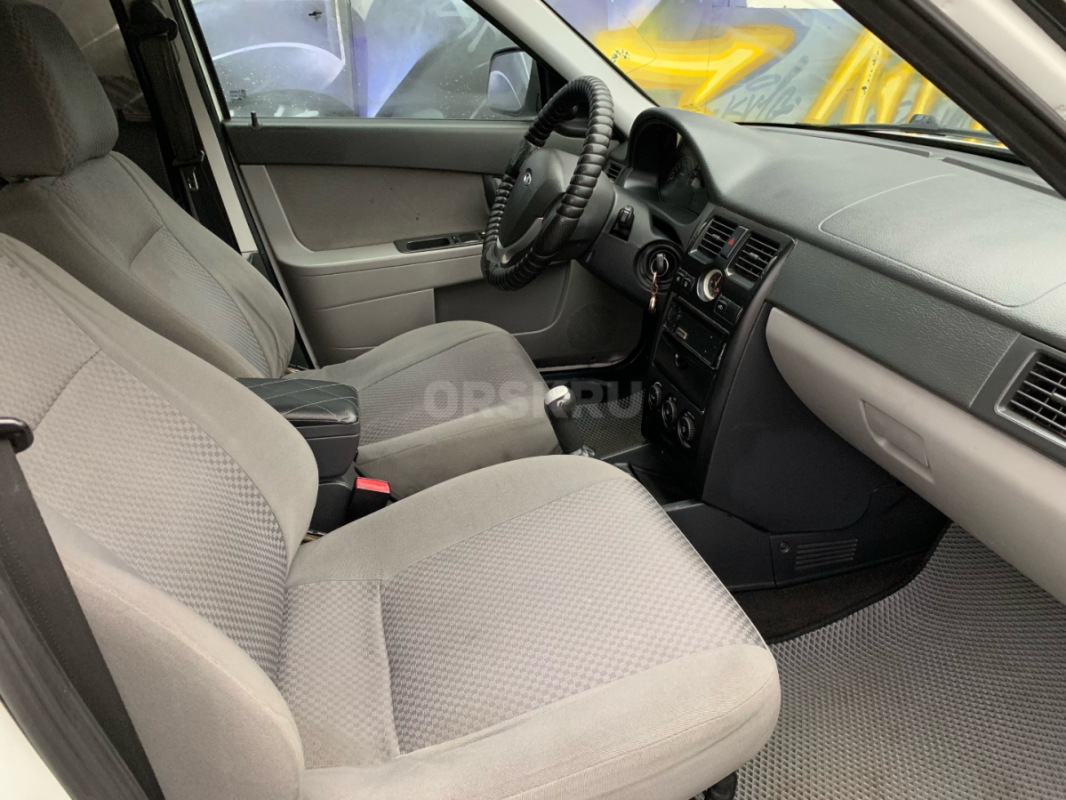 В продаже Lada Priora 2013 года. - Орск