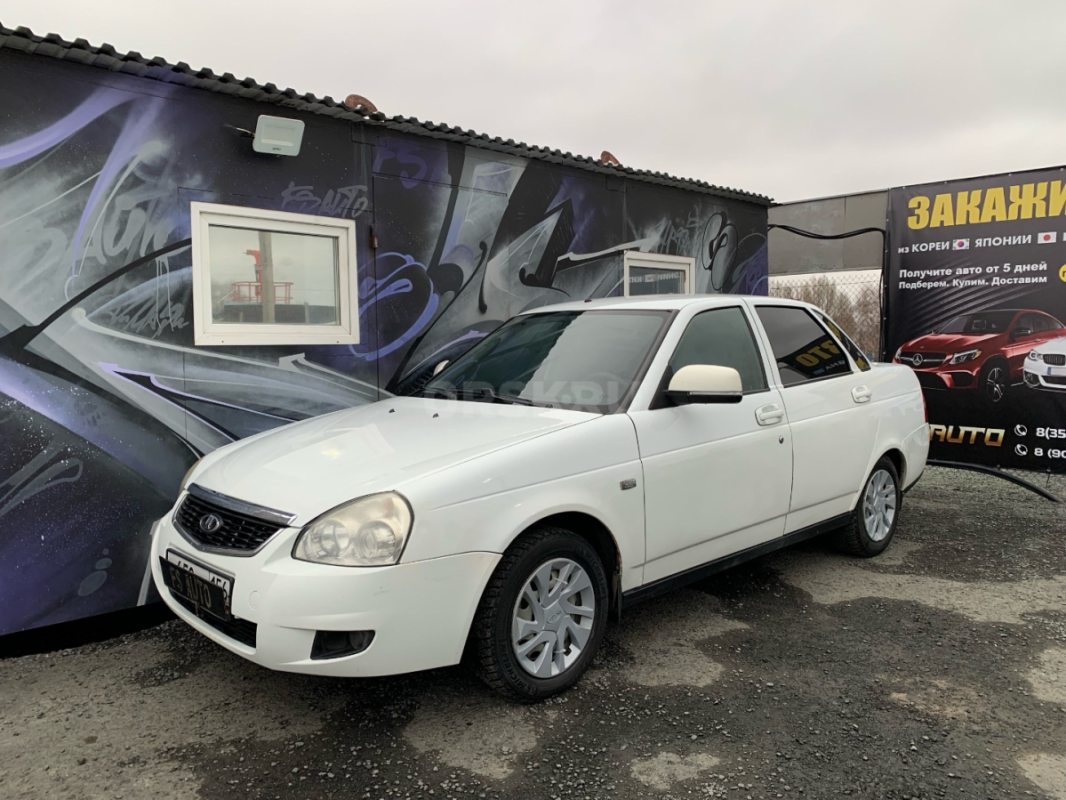 В продаже Lada Priora 2013 года. - Орск